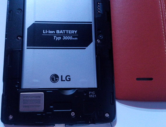 The LG G4 is equipped with a high-capacity 3,000mAh removable battery
